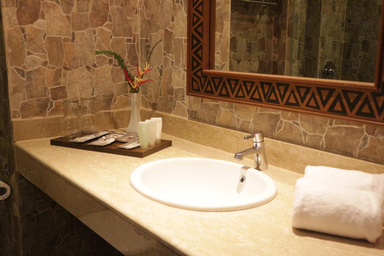 Baobab Safari Resort Prigen Buitenkant foto