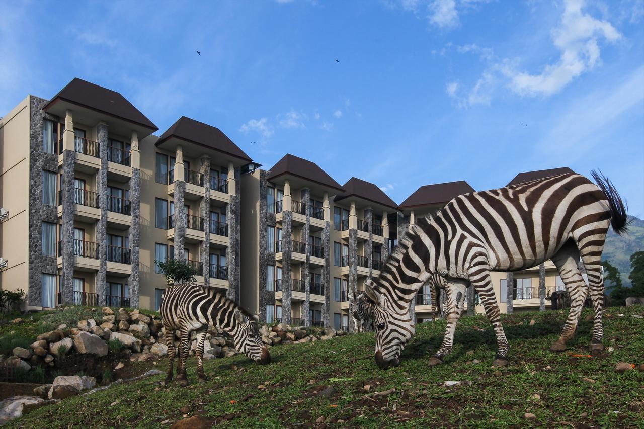 Baobab Safari Resort Prigen Buitenkant foto